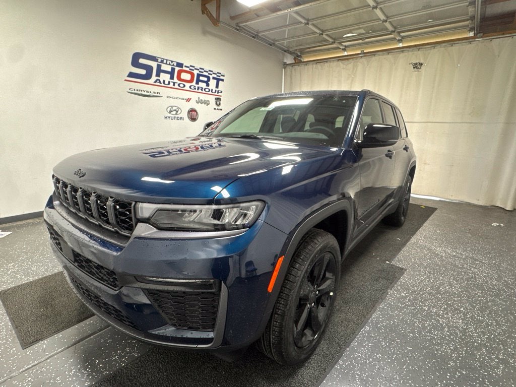 2027 Jeep Grand Cherokee GRAND CHEROKEE LIMITED 4X4