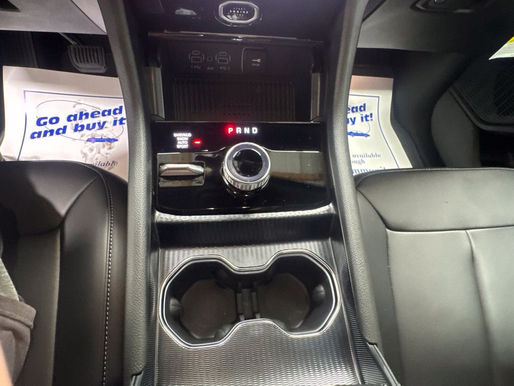 2027 Jeep Grand Cherokee GRAND CHEROKEE LIMITED 4X4