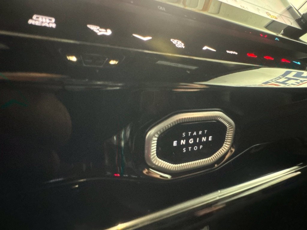 2027 Jeep Grand Cherokee GRAND CHEROKEE LIMITED 4X4
