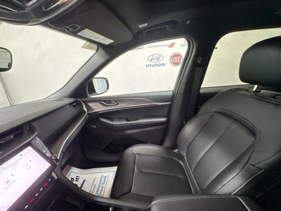 2027 Jeep Grand Cherokee GRAND CHEROKEE LIMITED 4X4
