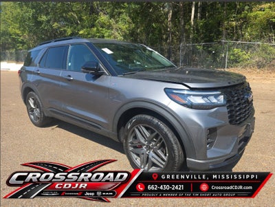 2025 Ford Explorer ST-Line