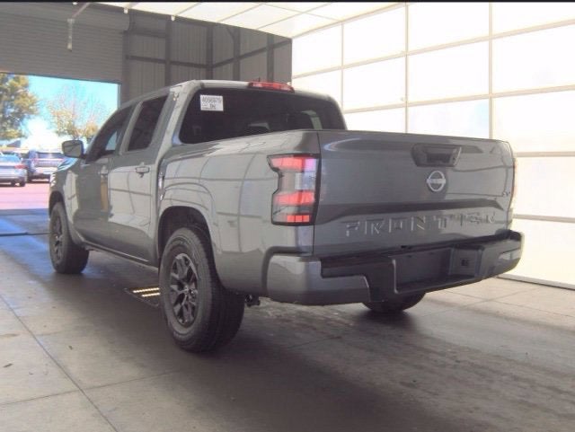 2024 Nissan Frontier Crew Cab SV 4x2