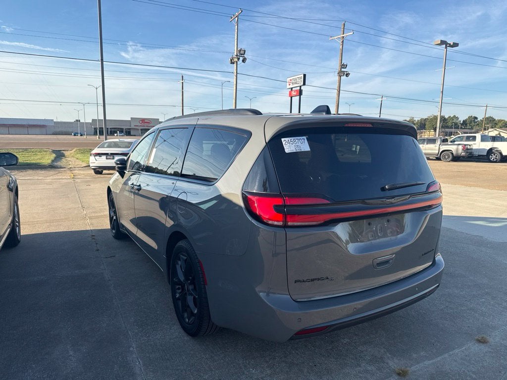 2025 Chrysler Pacifica Limited