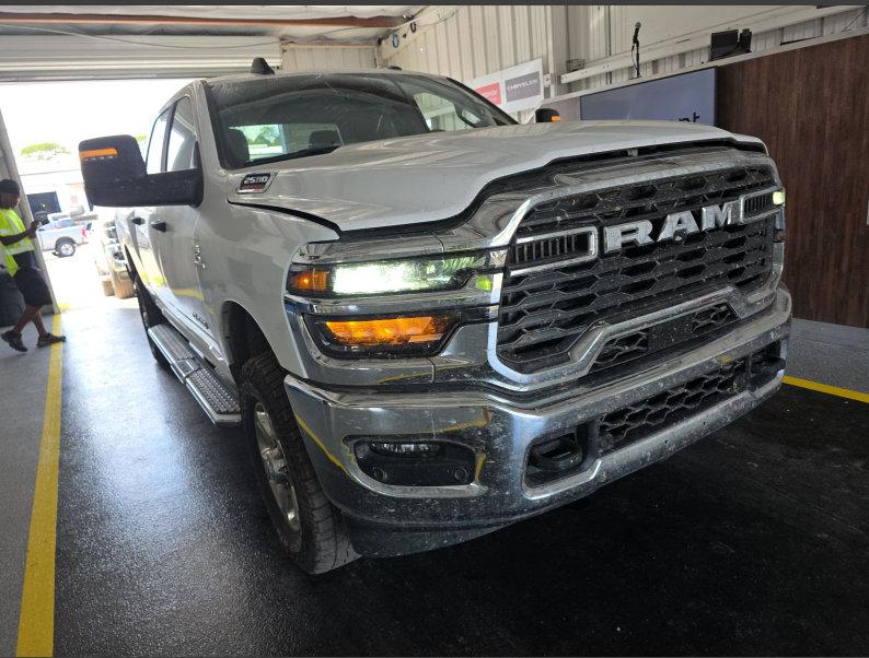 2025 RAM 2500 Big Horn Crew Cab 4x4 6'4' Box
