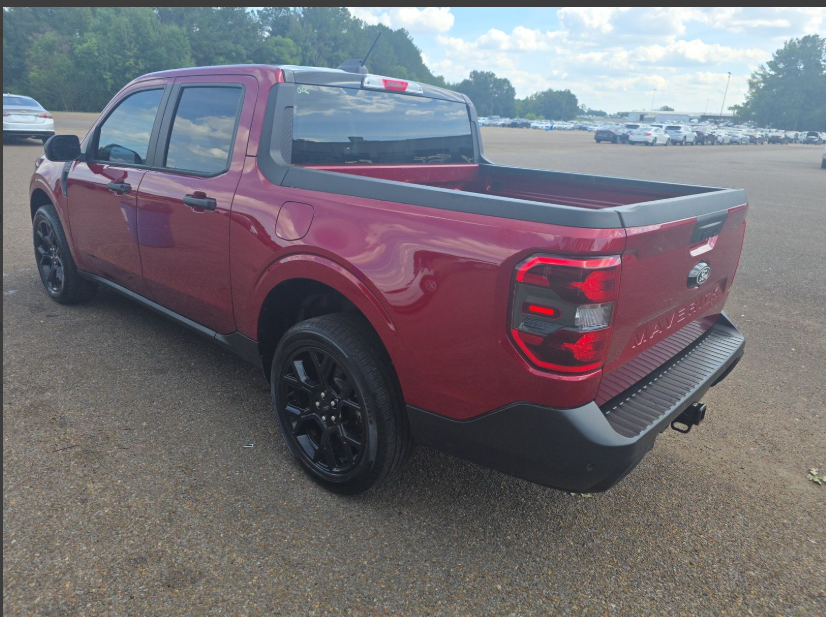 2025 Ford Maverick XLT