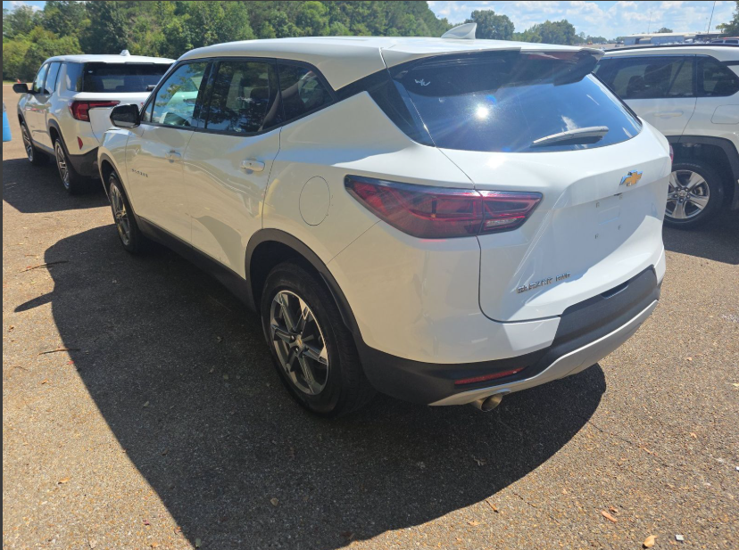 2025 Chevrolet Blazer AWD 2LT