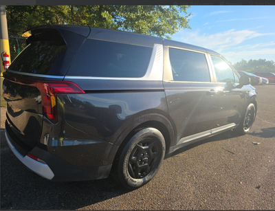 2025 Kia Carnival MPV LXS
